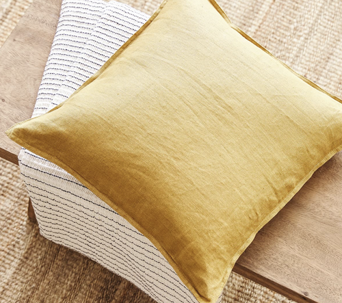 Housse de coussin en lin rustique jaune moutarde